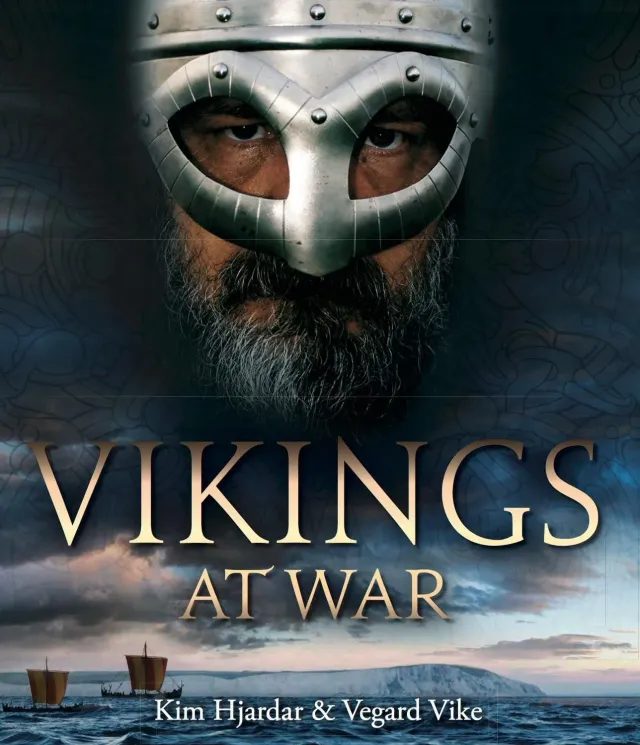 Spartacus Vikings at War bok innbundet illustrert